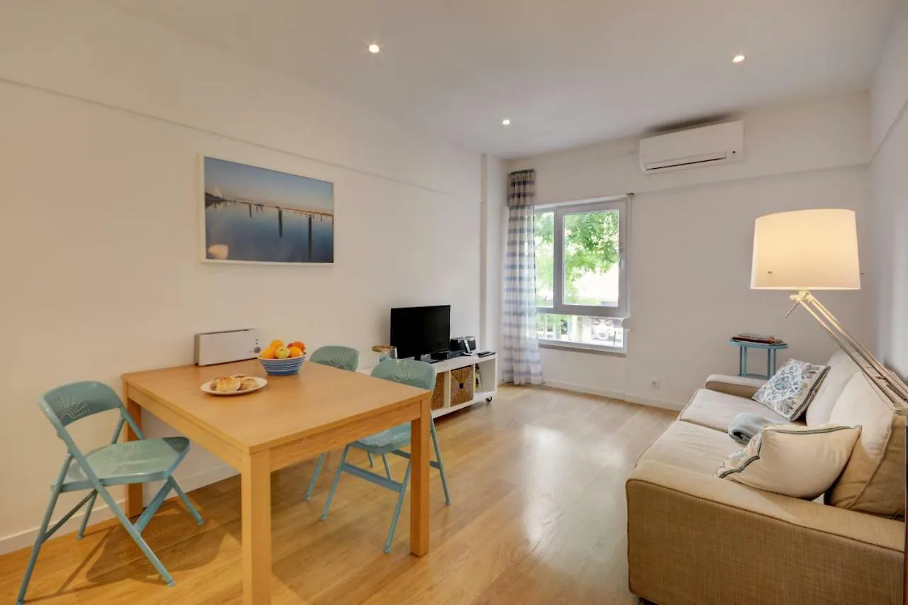 Bairro Azul - Av. Ressano Garcia contacts